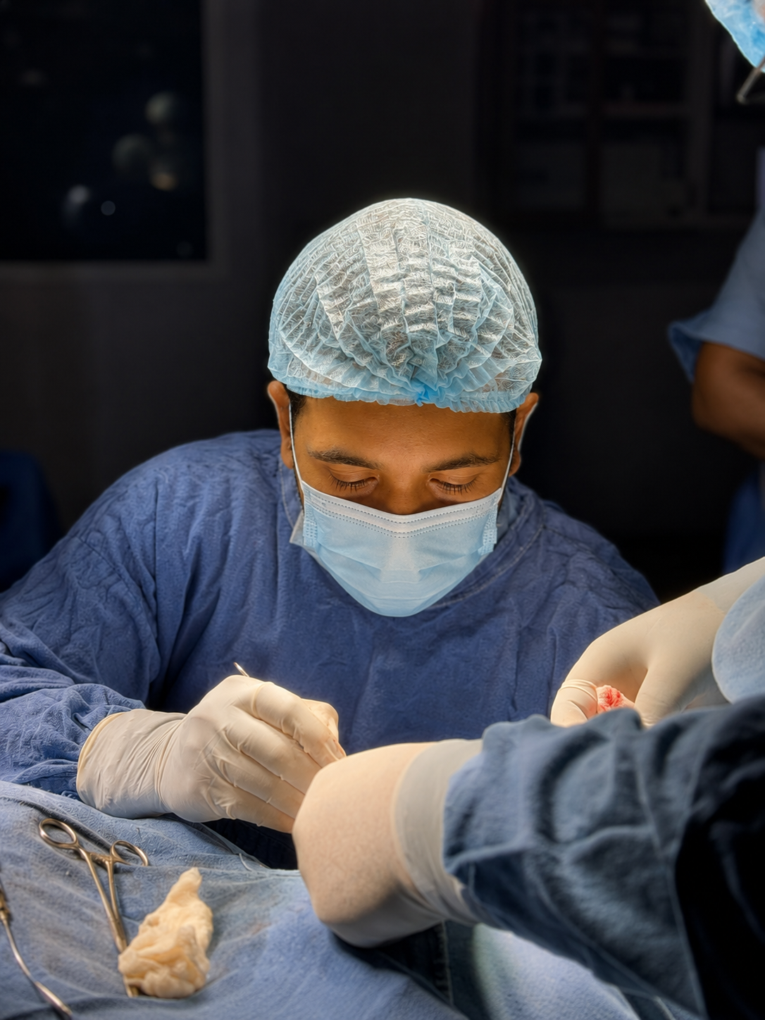Dr. Rahul performing ENT surgery at Sharanya Healthcare, West Delhi